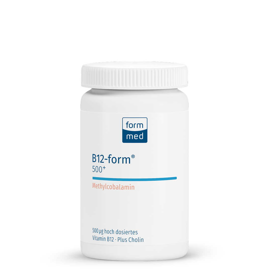Bottle of B12-form supplement with 'form med' branding on a transparent background